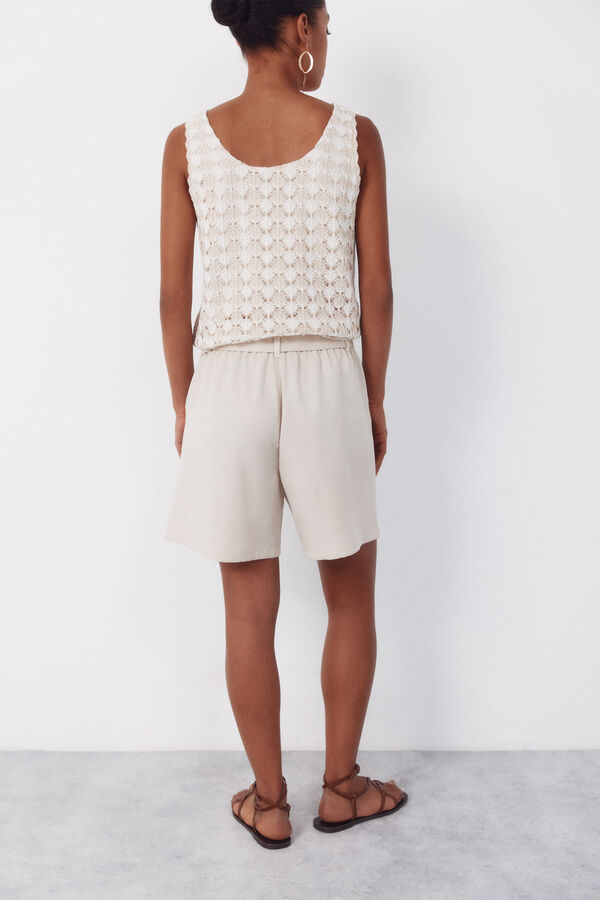 Cortefiel Bermudas fluidas de tencel Marr&oacute;n