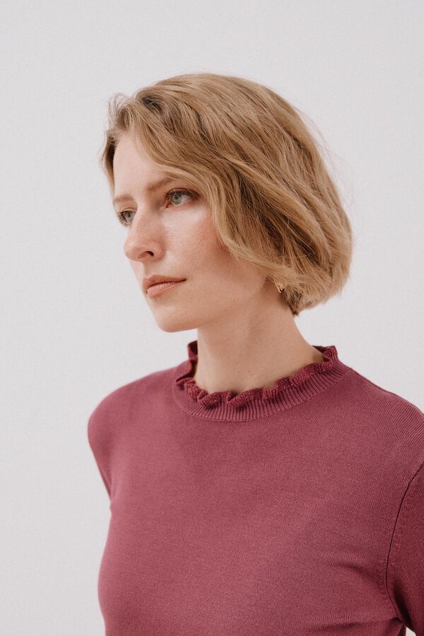 Cortefiel Chaleco calado bicolor Vino