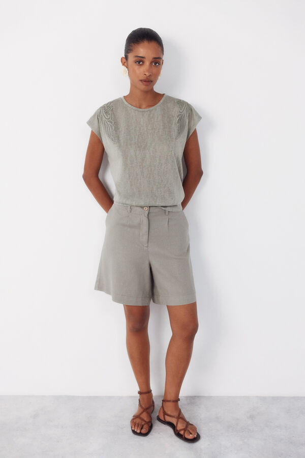 Cortefiel Playera efecto lino con parches Kaki