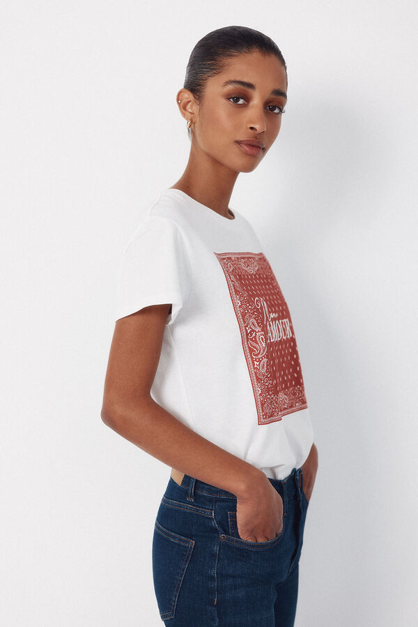 Cortefiel Camiseta estampado posicional Estampado rojo