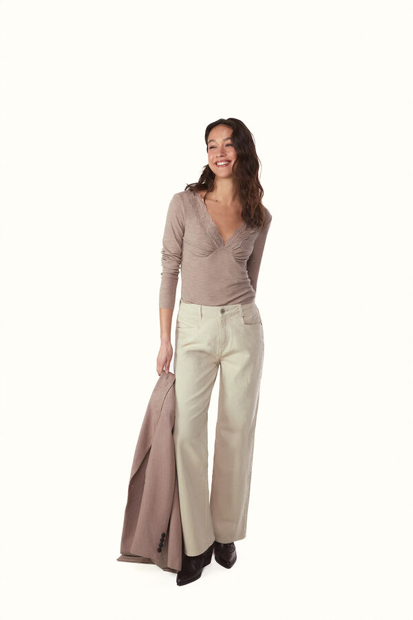 Slowlove Top estrucutura detalle blonda Marr&oacute;n