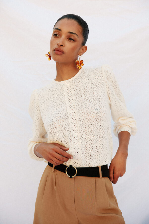 Cortefiel Top rústico puntillas Marfil
