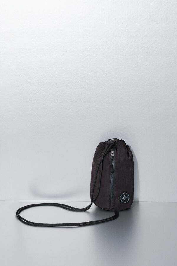 Dash and Stars Mini bolsa bandolera de nailon con satinado negro . azul