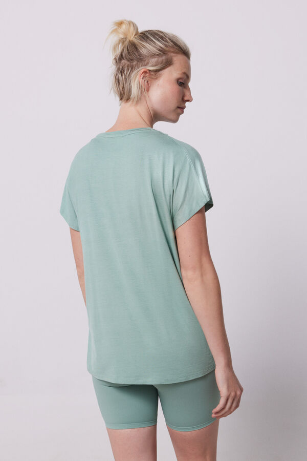 Dash and Stars Camiseta fluida cut outs verde verde