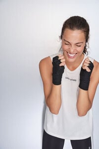Dash and Stars Playera blanca de algodón con mangas cuello halter