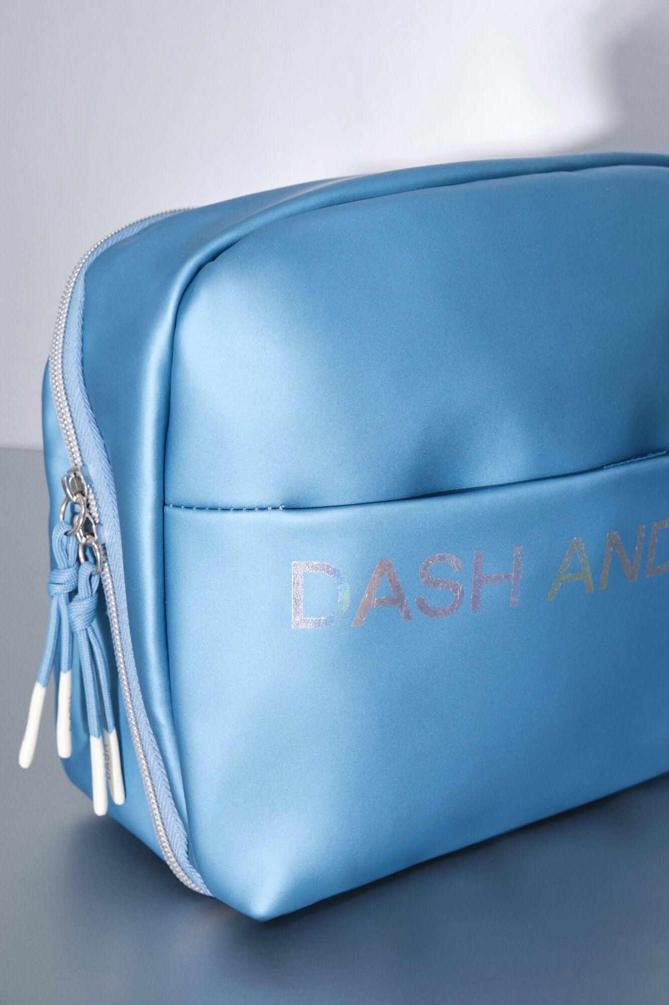 Dash and Stars Bolsa de goma con neceser