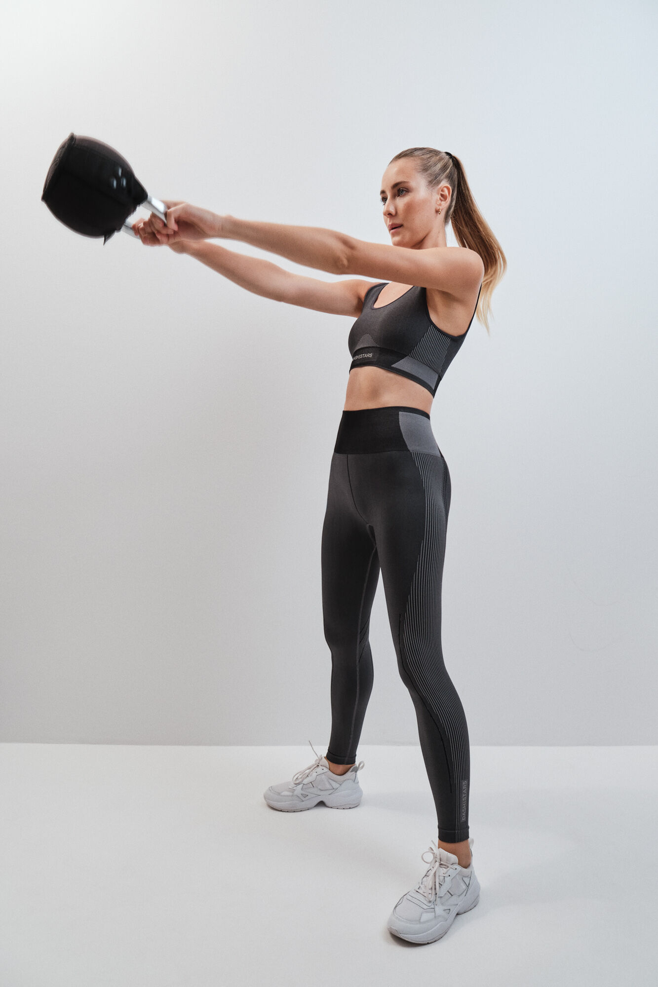 Dash and Stars Brasier deportivo SEAMLESS COMFORT gris