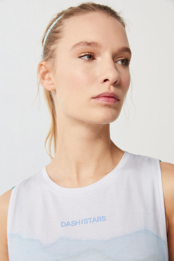 Dash and Stars Playera tirantes LENZING™ TENCEL™ estampado azul