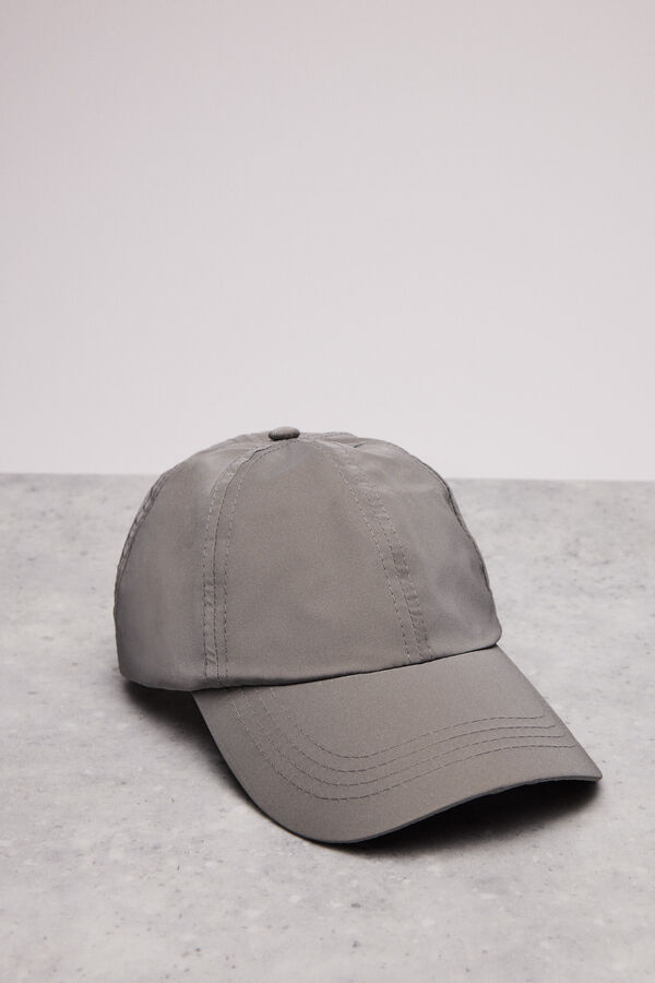 Dash and Stars Gorra water repellent plateada gris