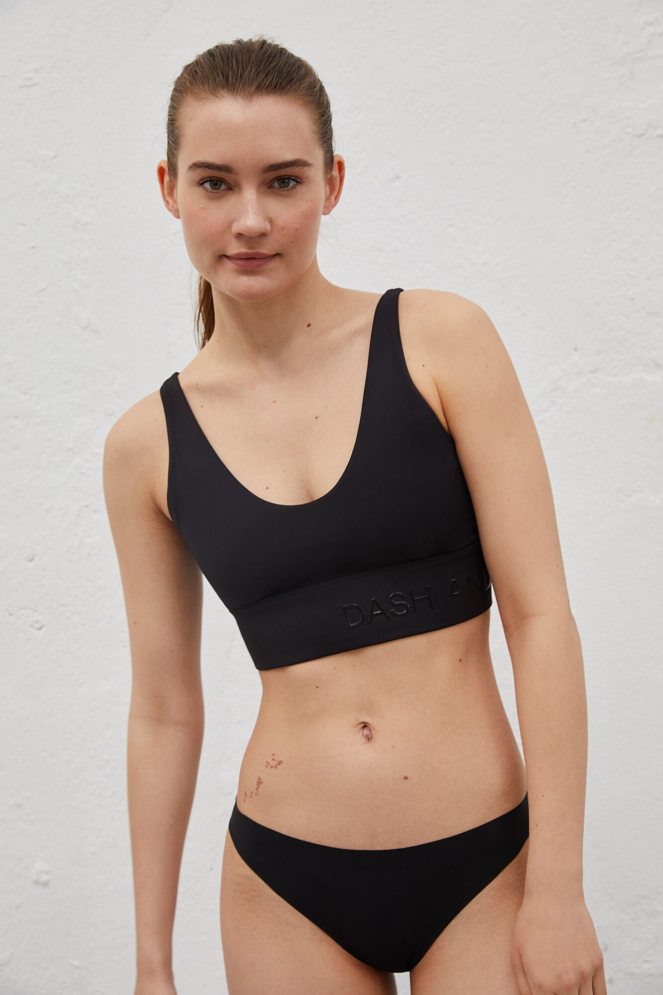 Dash and Stars Pack de 2 panties brasile&ntilde;as negras cortadas a l&aacute;ser