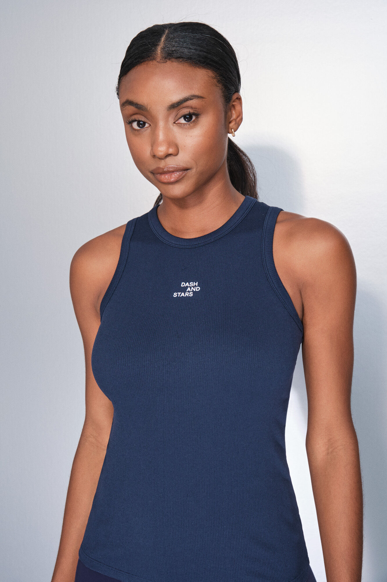 Dash and Stars Playera de algod&oacute;n acanalado azul con cuello cuello halter