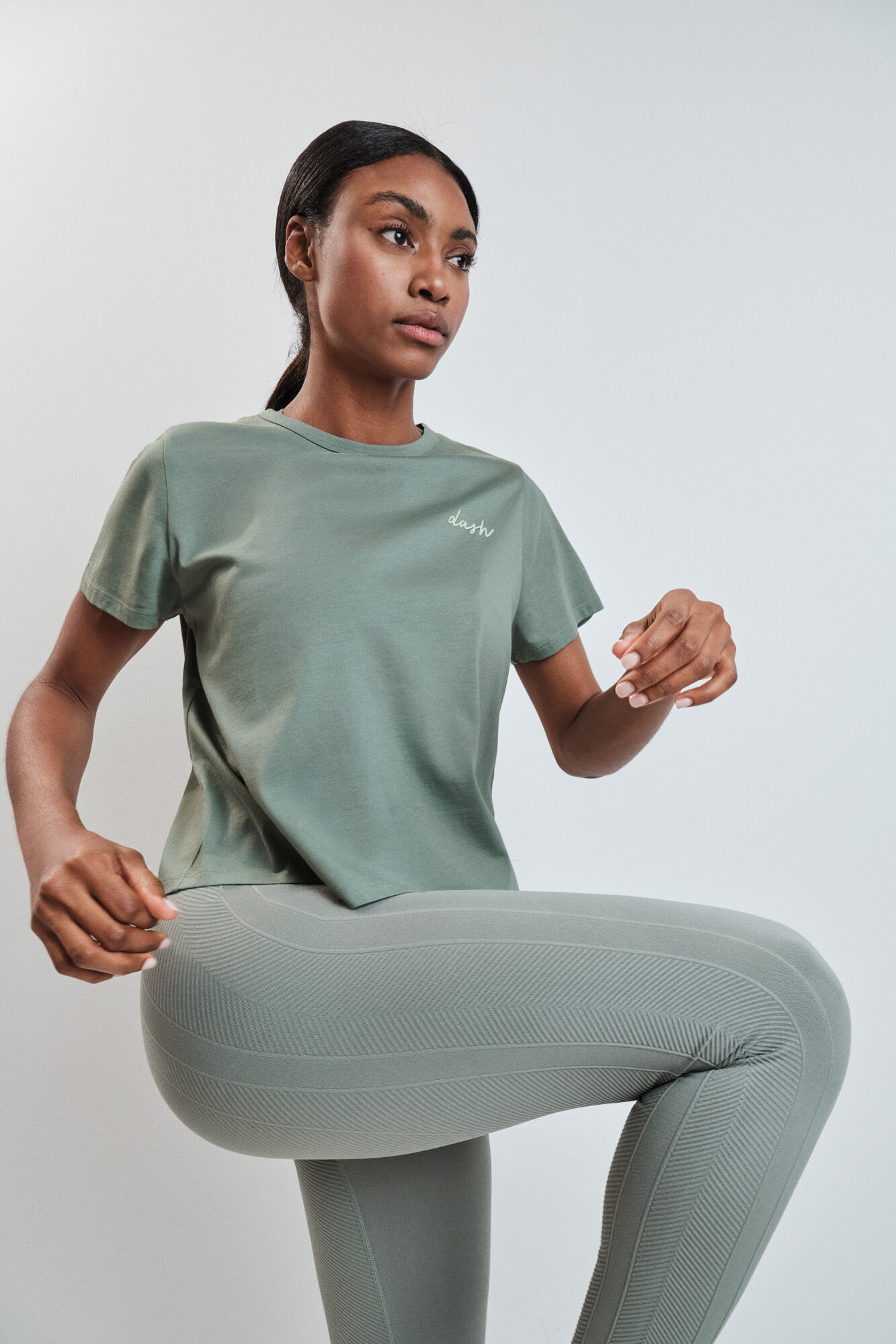 Dash and Stars Playera manga corta extra suave verde