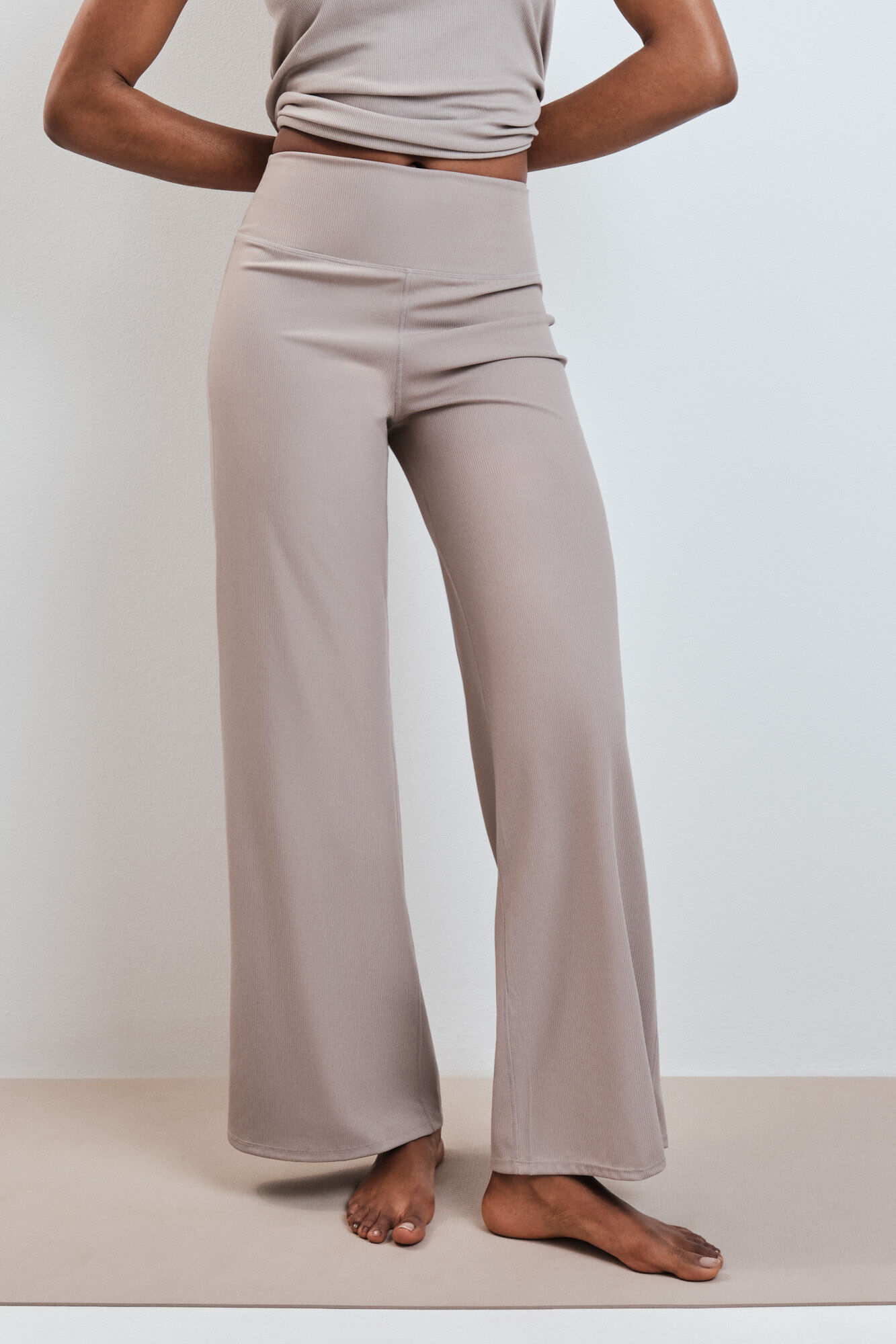 Dash and Stars Pantal&oacute;n largo palazzo rib beige