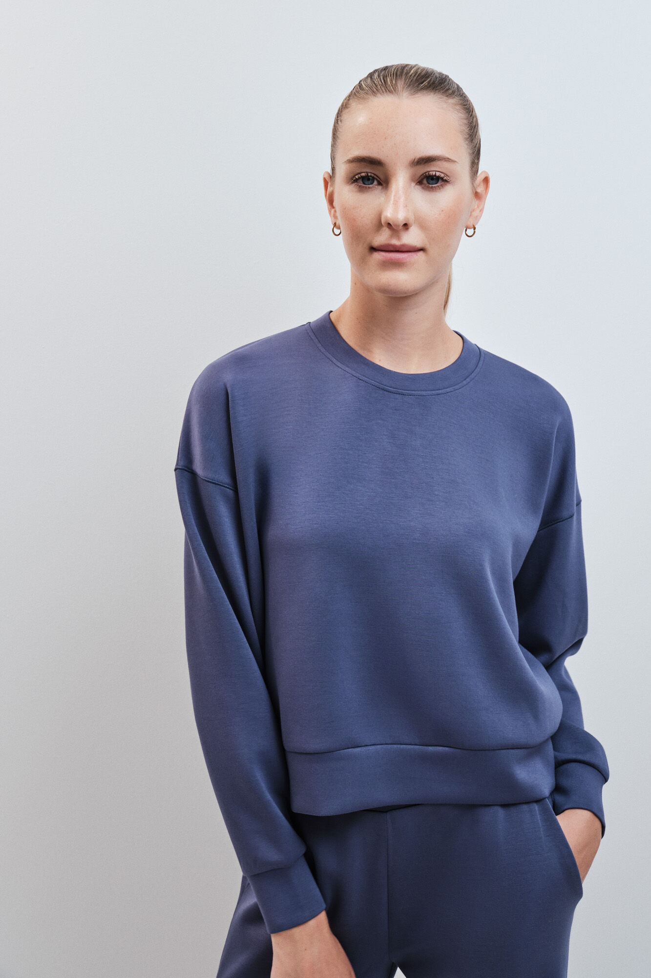 Dash and Stars Sudadera college de modal azul