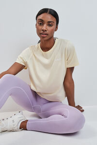 Dash and Stars Playera manga corta extra suave amarilla