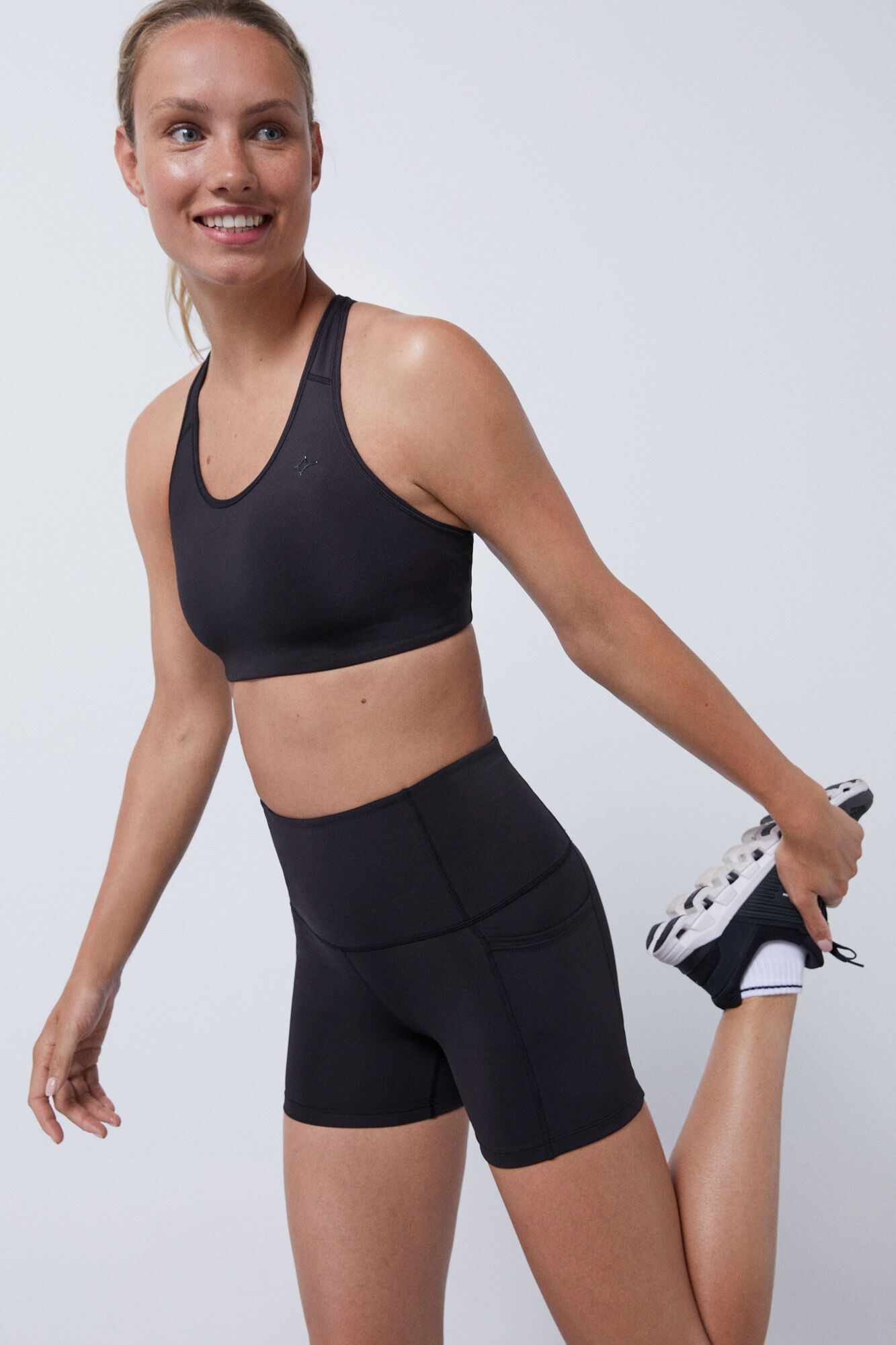 Dash and Stars Leggings cortos 'hot pant' negro 4D Stretch