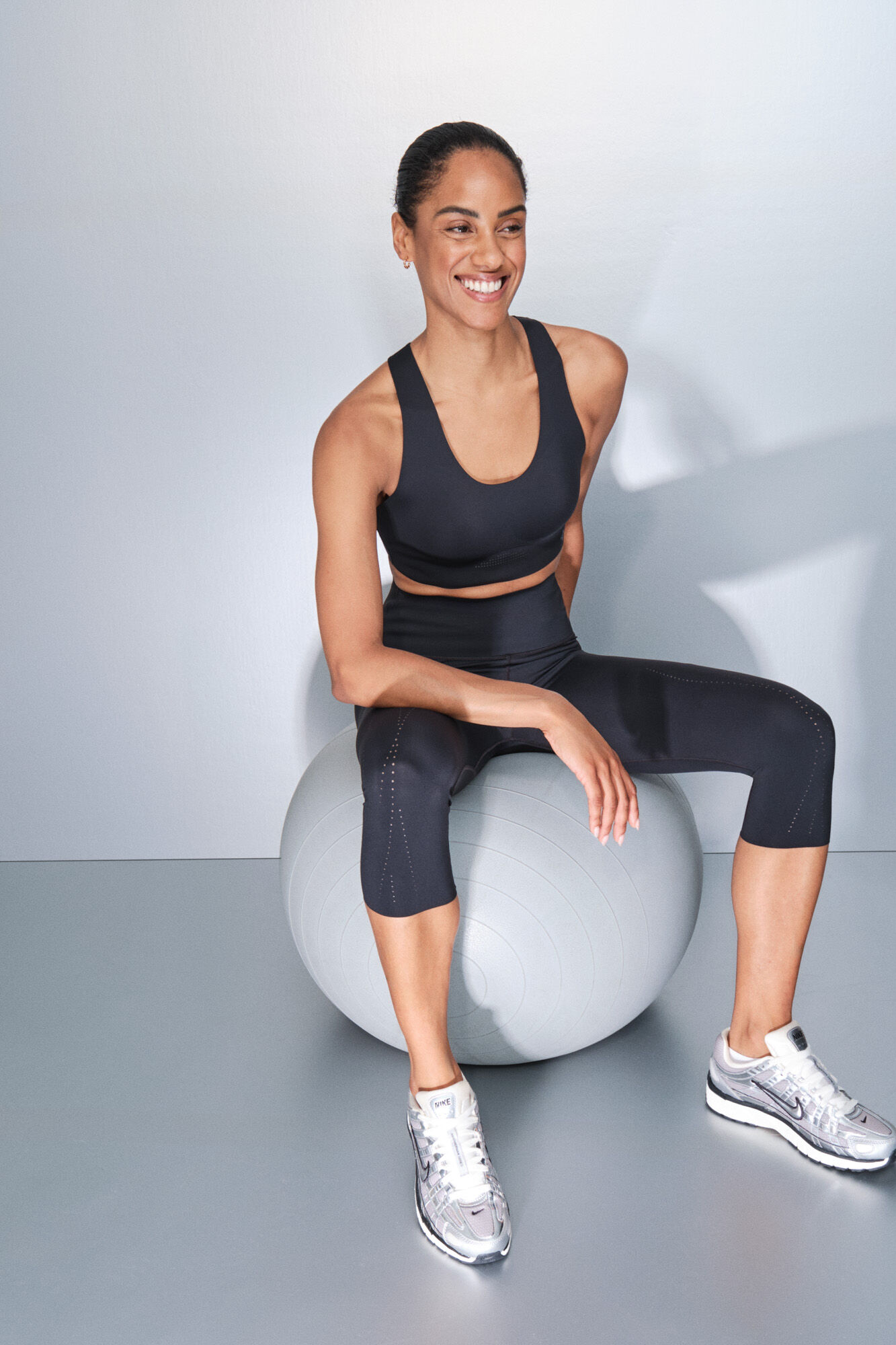 Dash and Stars Pantal&oacute;n legging Capri COMPRESSIVE negros