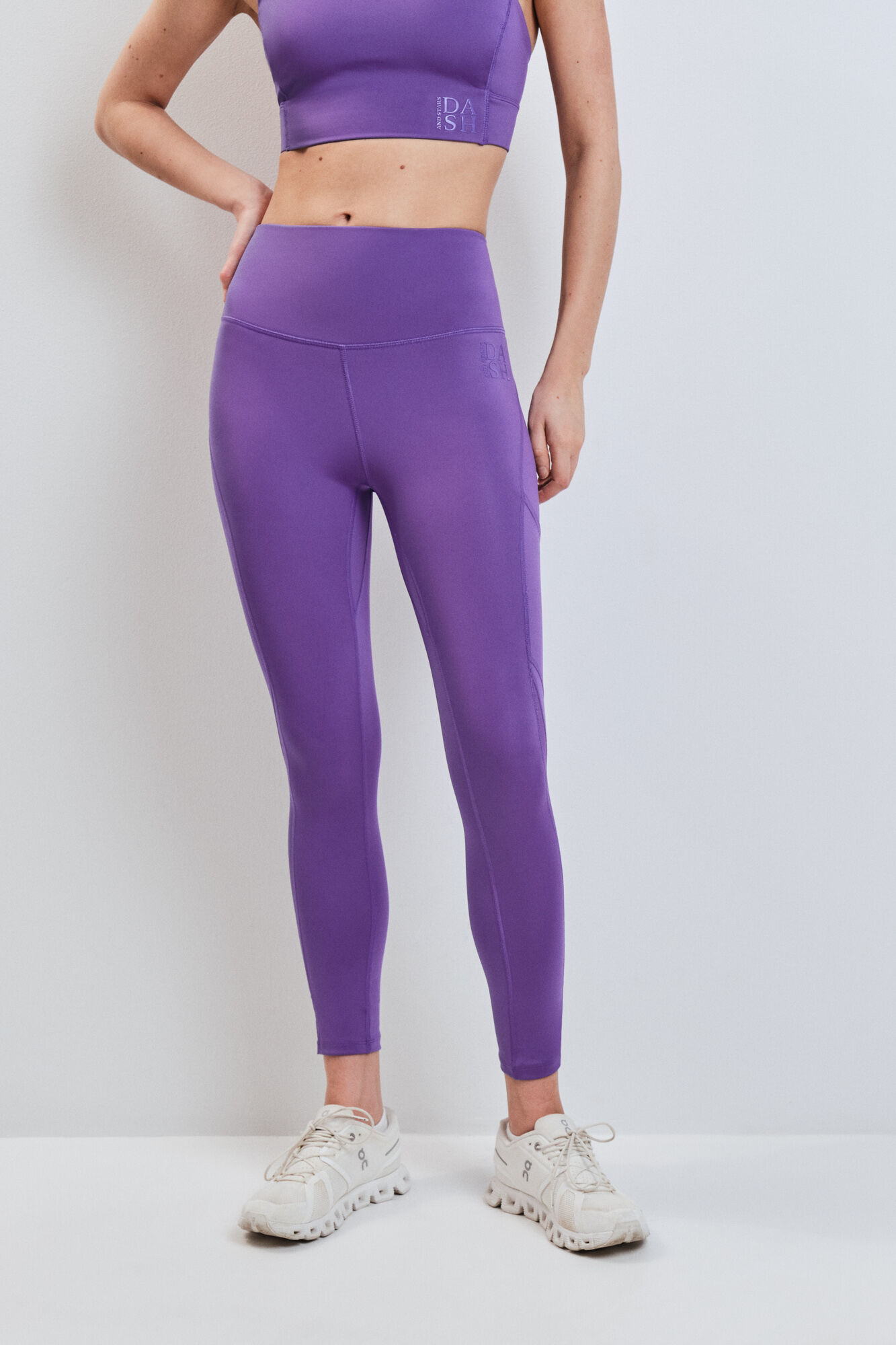 Dash and Stars Leggings 4D STRETCH crop morado