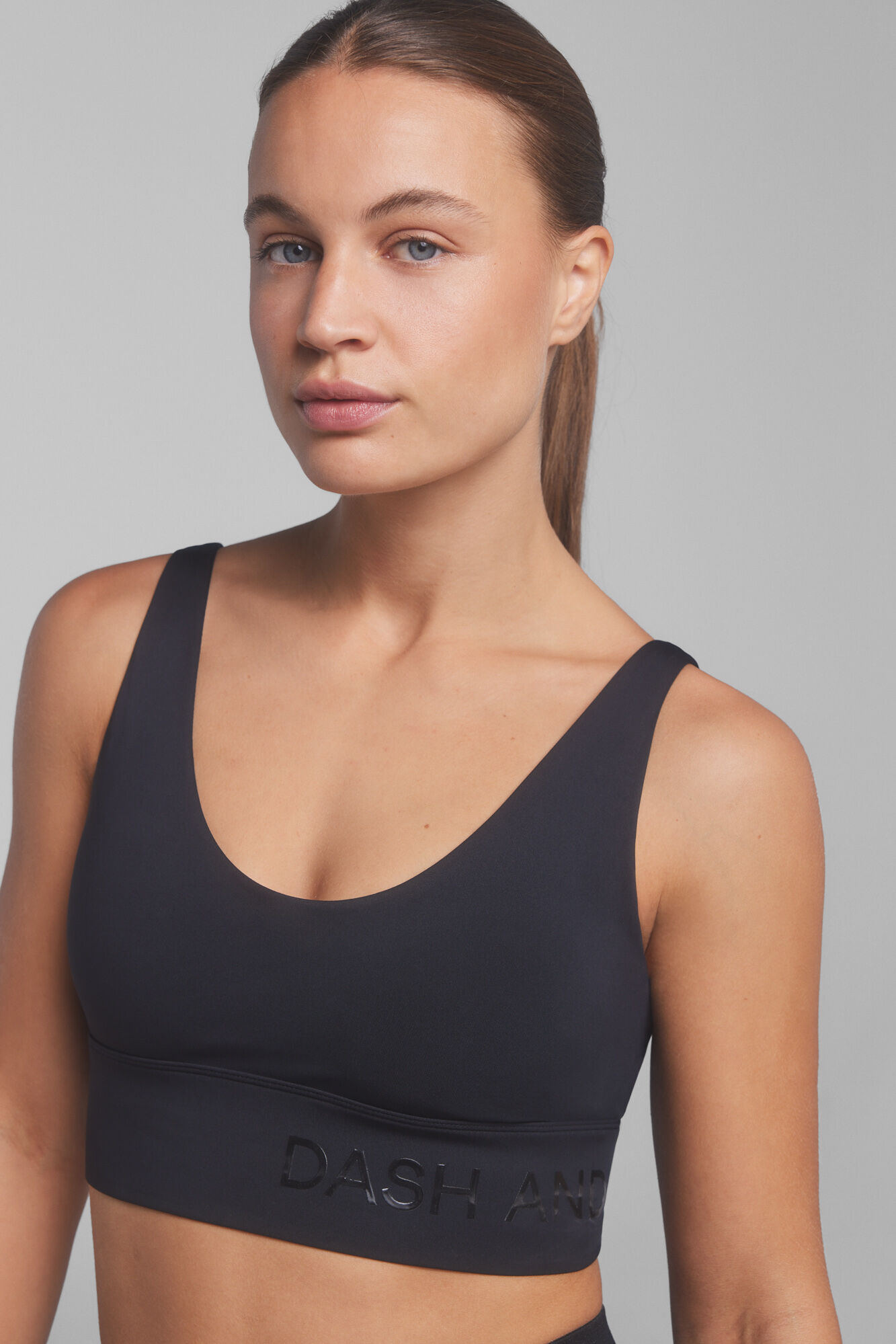 Top negro deportivo deals