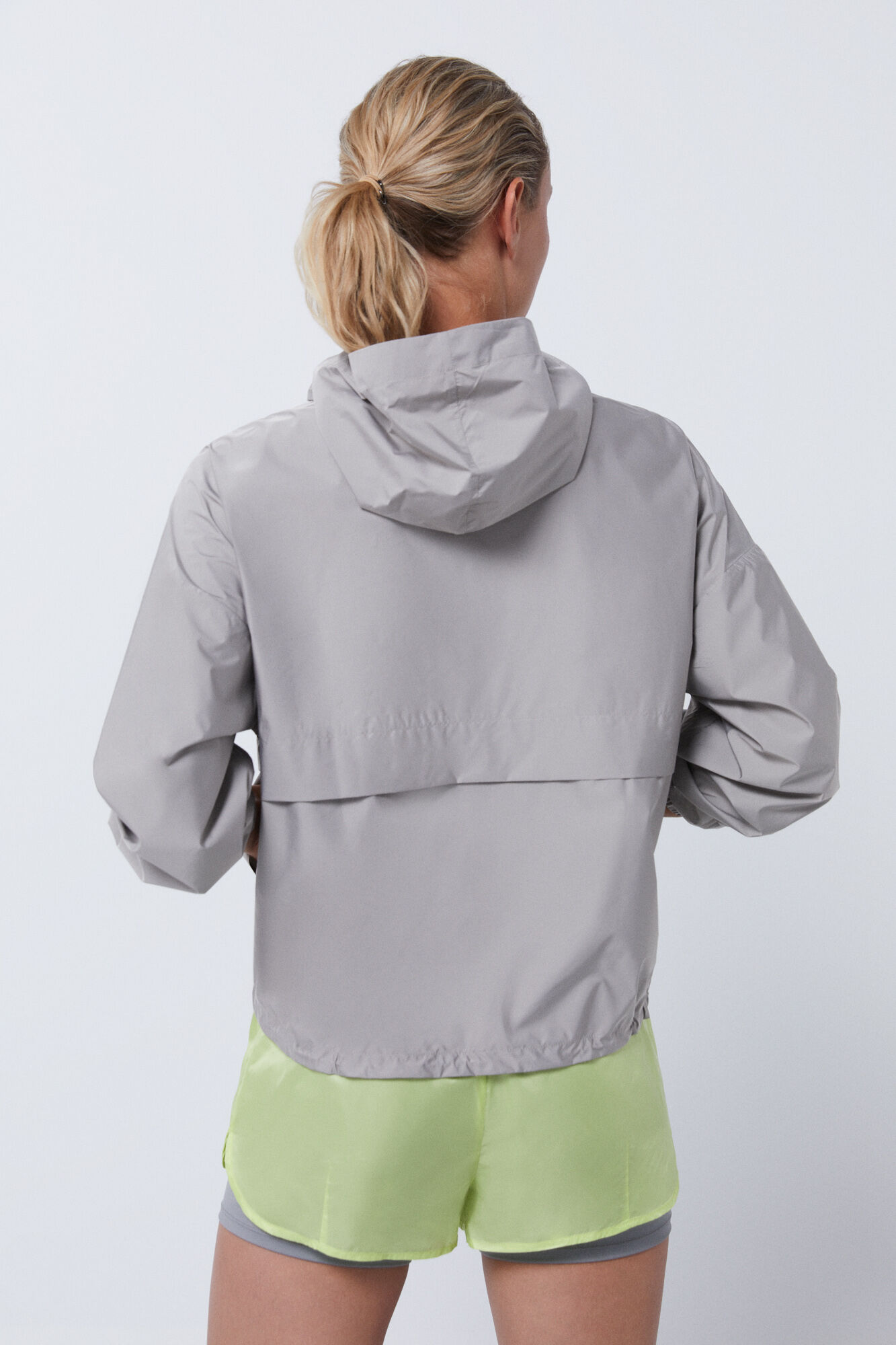 Chamarra canguro wind resistant TODO desde 50 y mas WomenSecret MX