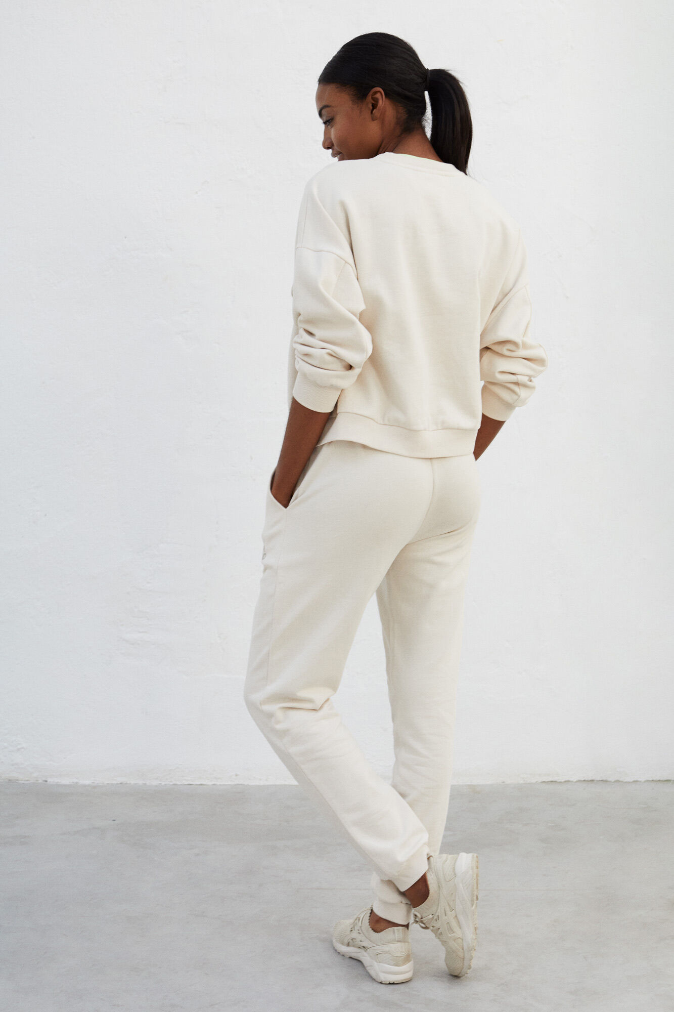 Sudadera 100 algodon blanca TODO desde 50 y mas WomenSecret MX