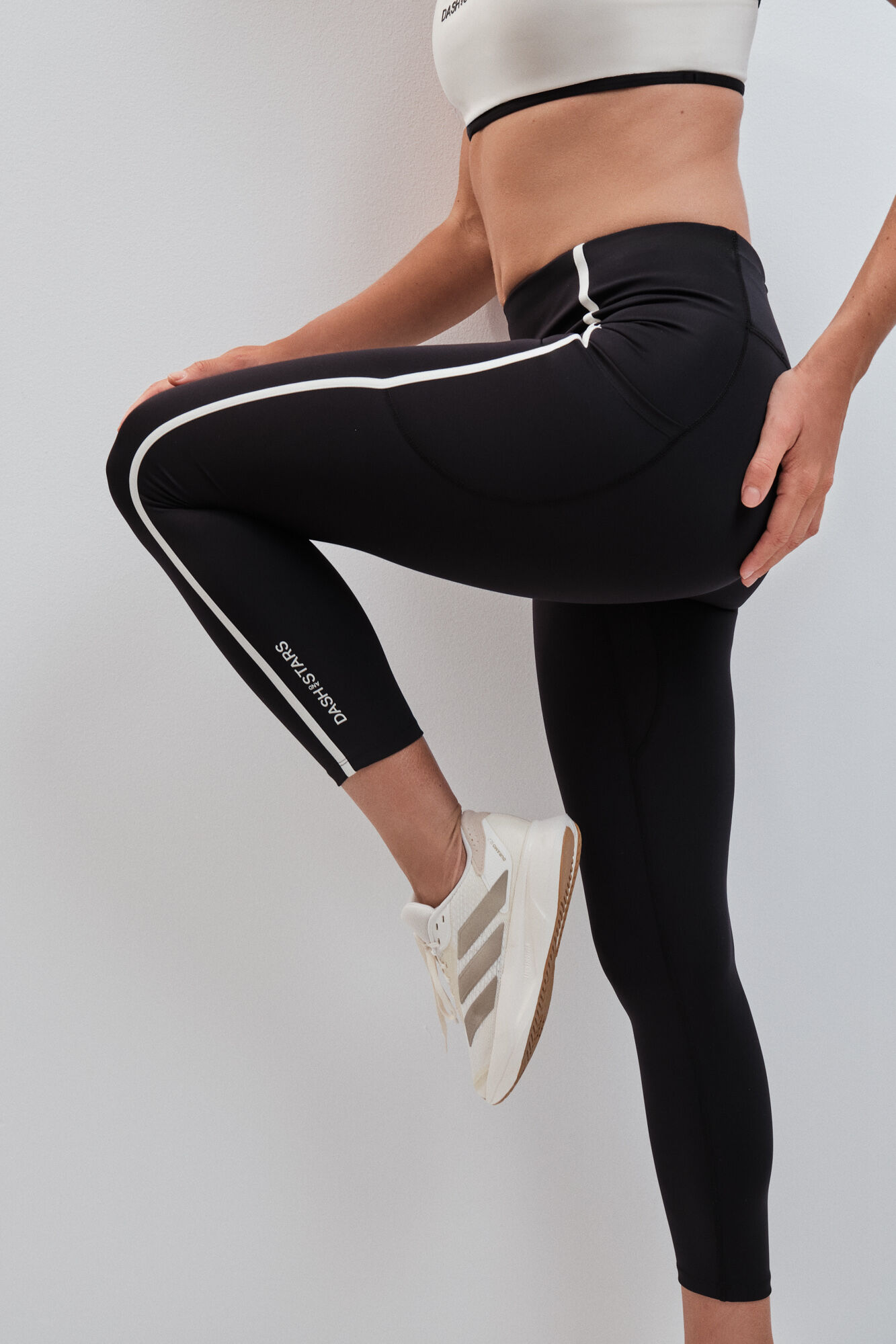 Dash and Stars Legging crop 4D STRETCH negro