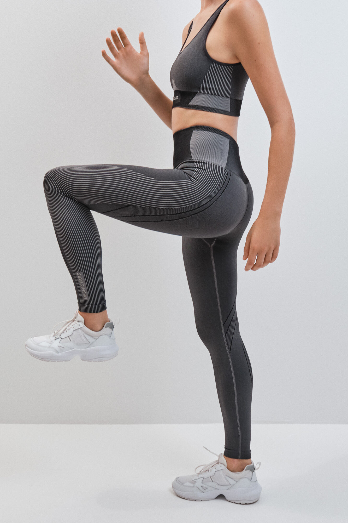 Dash and Stars Legging largo SEAMLESS COMFORT gris