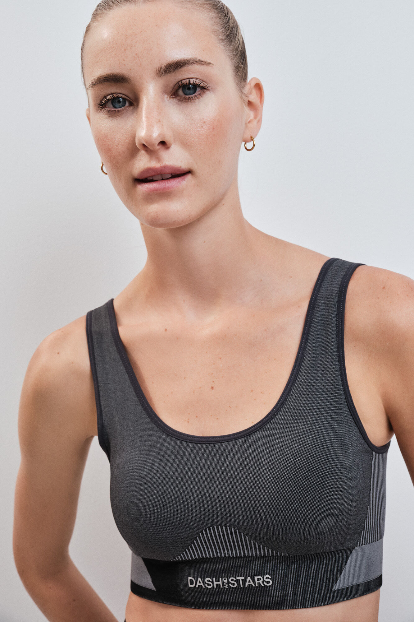Dash and Stars Brasier deportivo SEAMLESS COMFORT gris