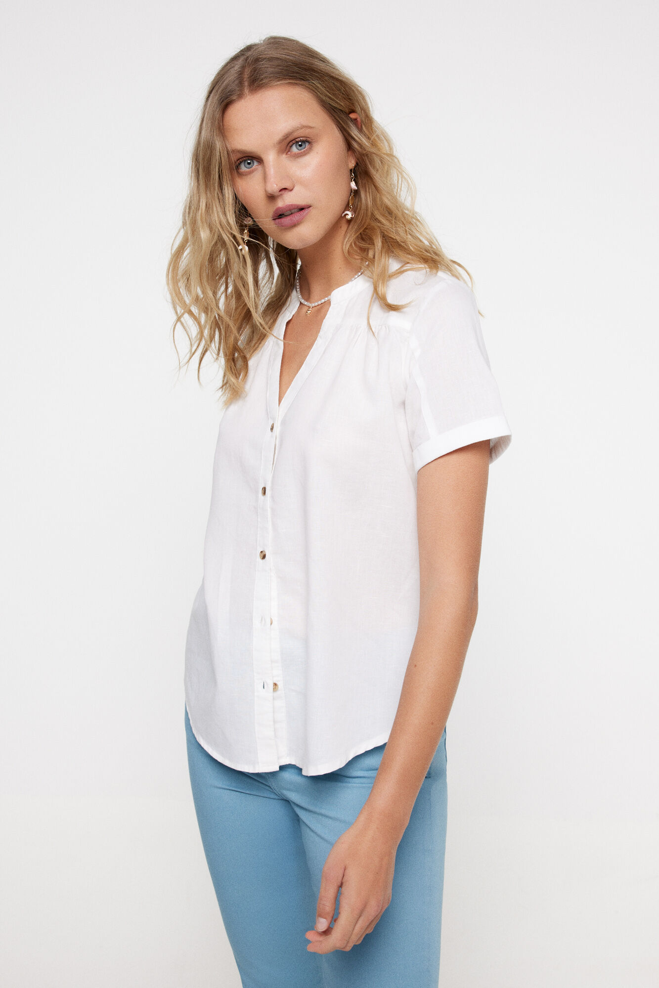 Milano Blusa estilo r&uacute;stico.