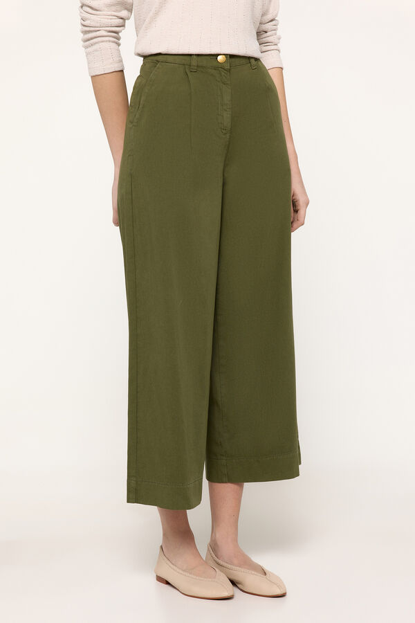 Fifty Outlet Pantalón chino crop. Kaki