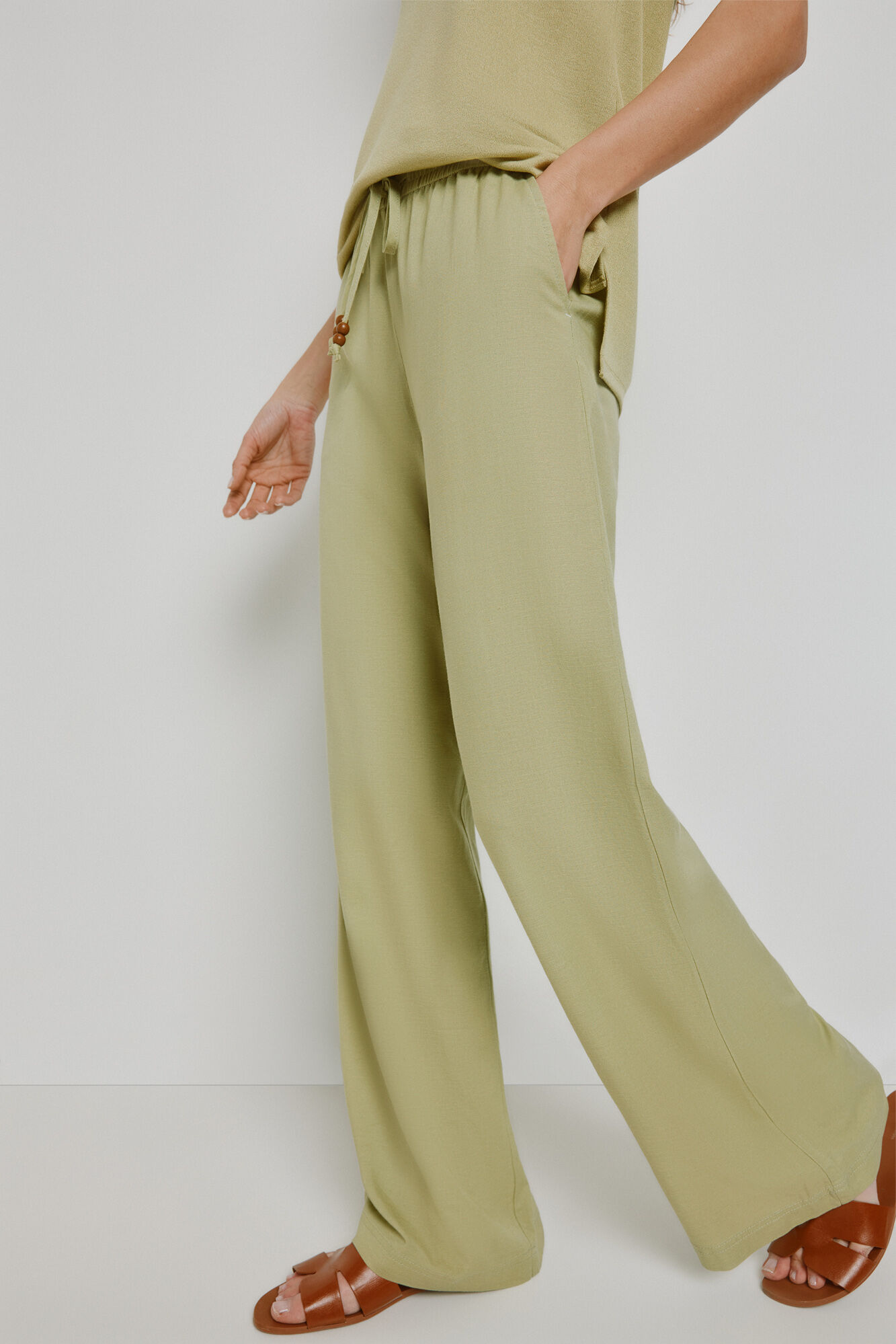 Milano Pantal&oacute;n holgado