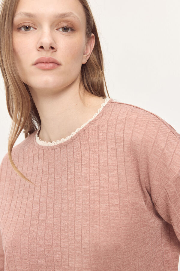 Milano Jersey tacto suave canale con detalle puntilla en el cuello Rosa