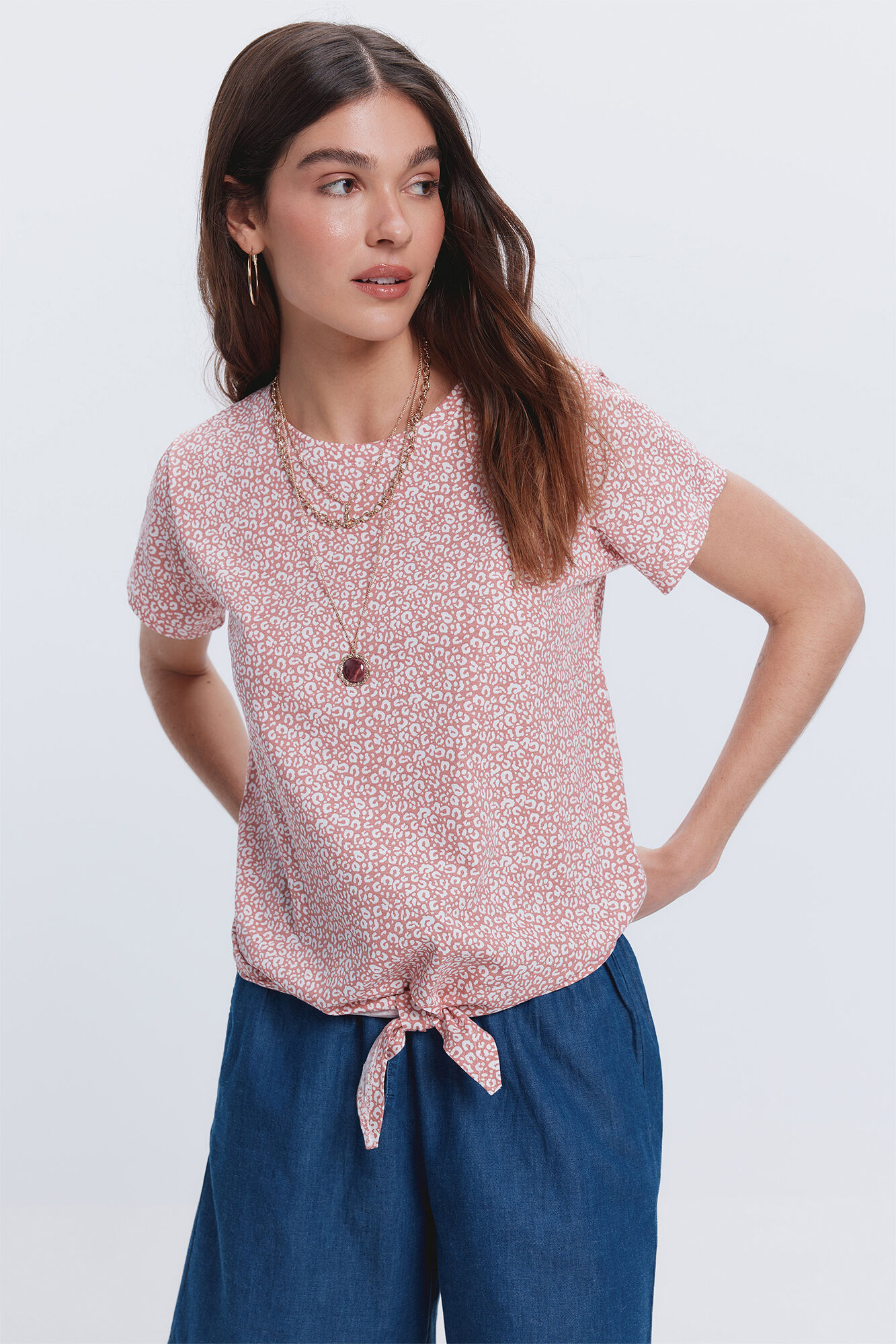 Milano Camiseta manga corta con nudo en el bajo