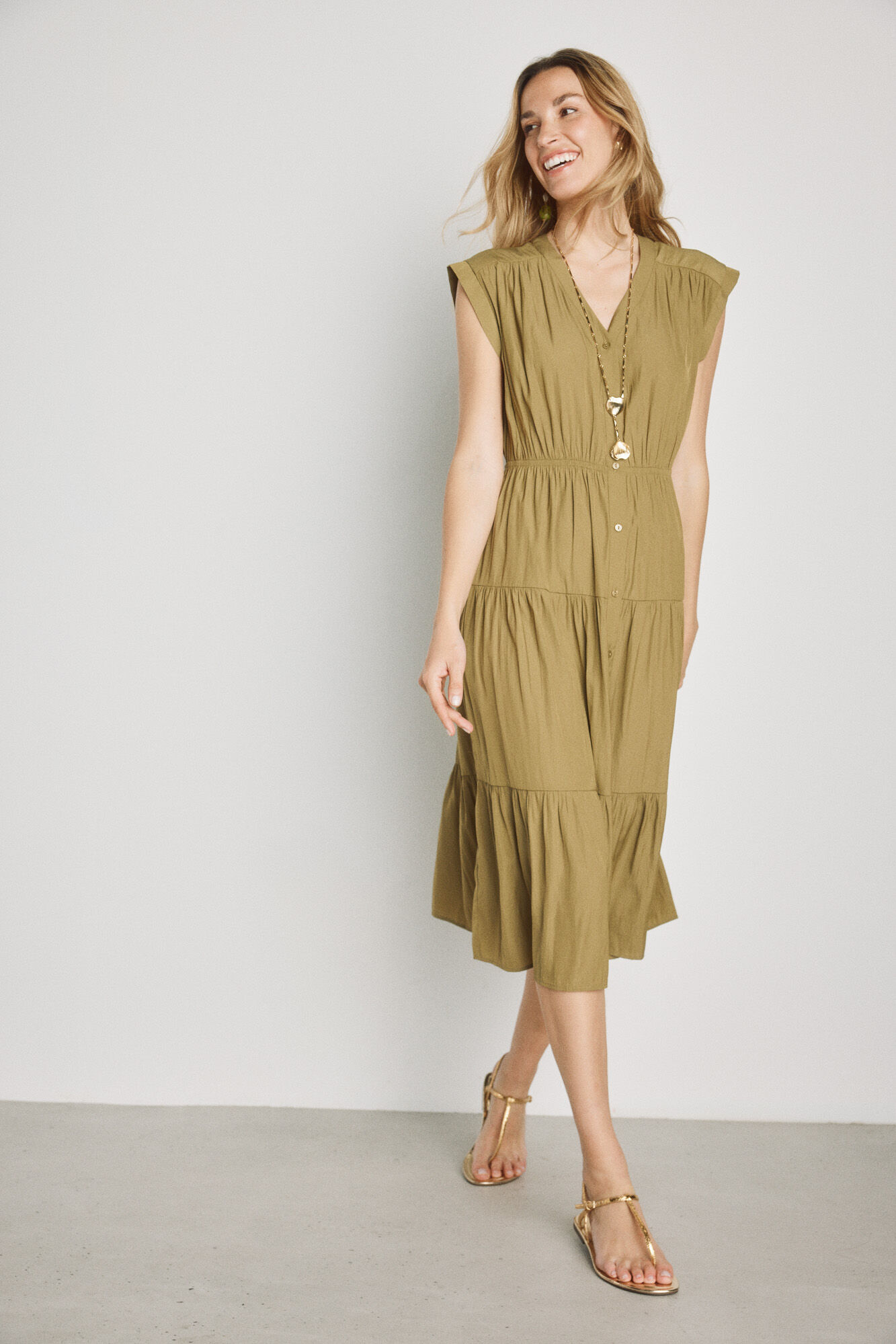 Milano Vestido escote pico