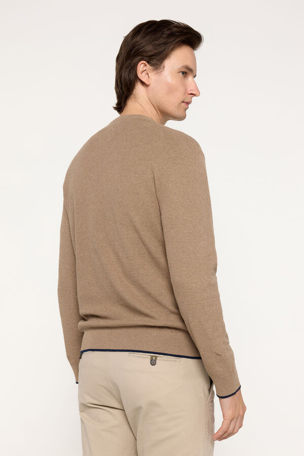 Fifty Outlet Suéter microestructura cuello redondo ajustado Arena