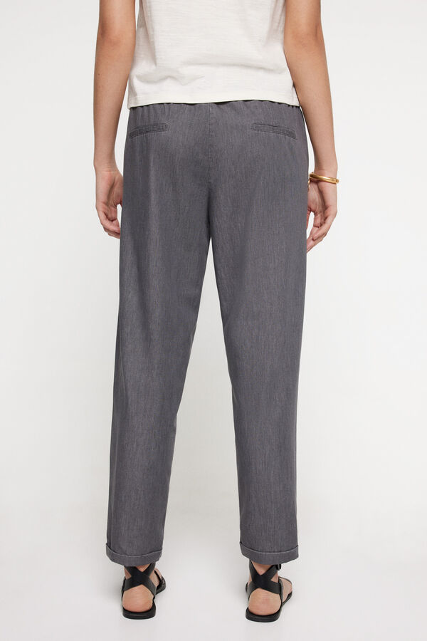 Fifty Outlet Pantalón light denim. Gris Claro