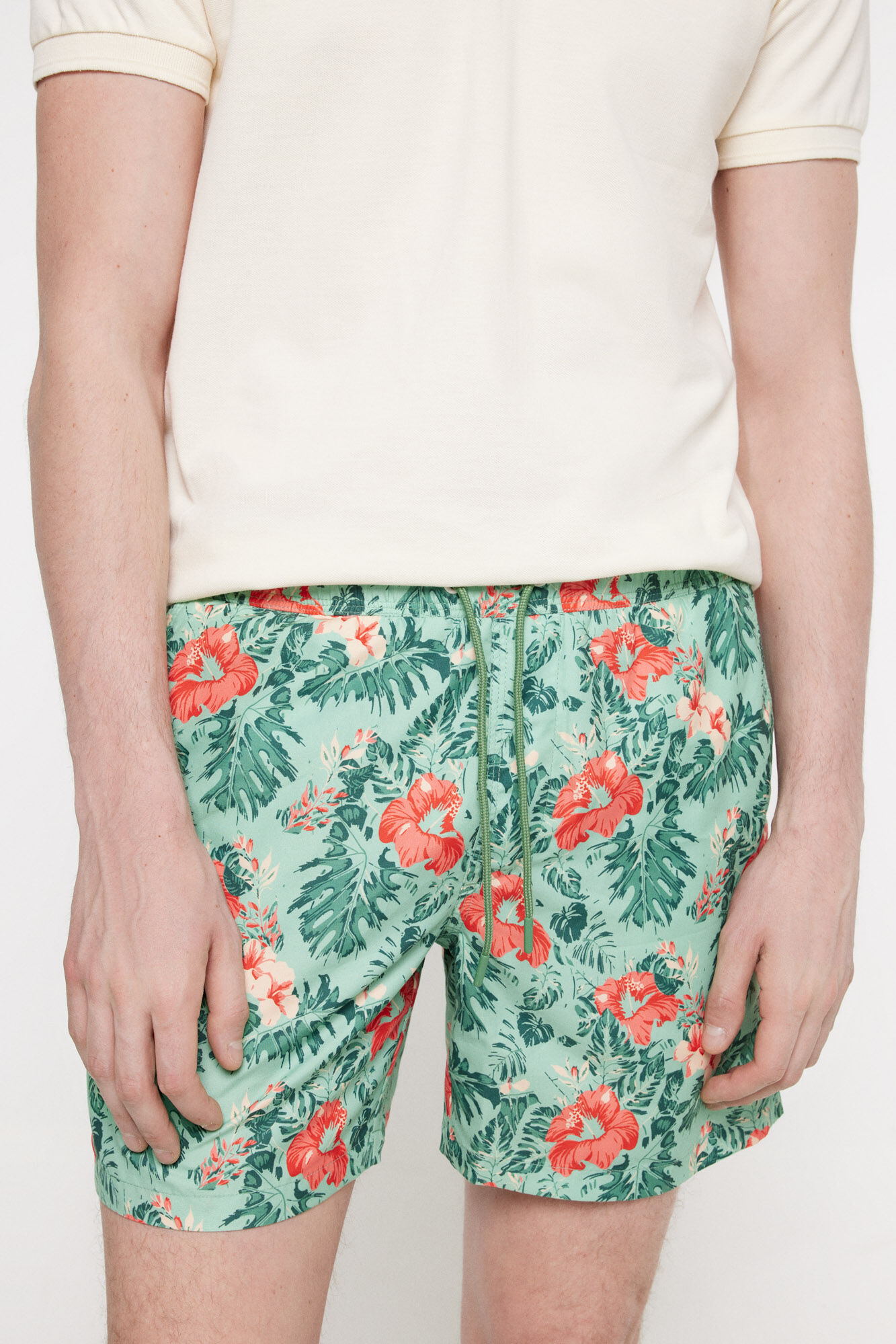 Milano Ba&ntilde;ador con estampado palmeras.