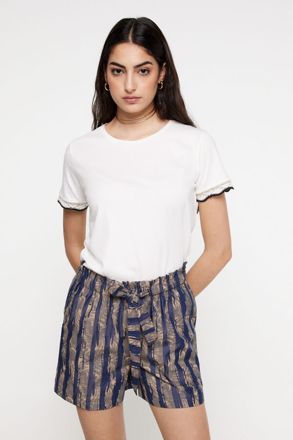 Fifty Outlet Bermudas light denim estampadas. Azul