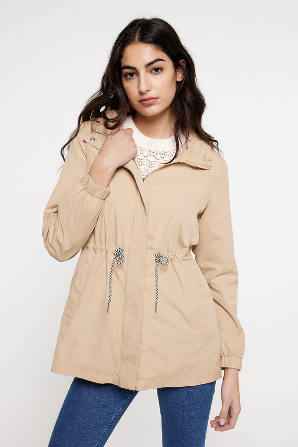 Fifty Outlet Parka ligera Beige