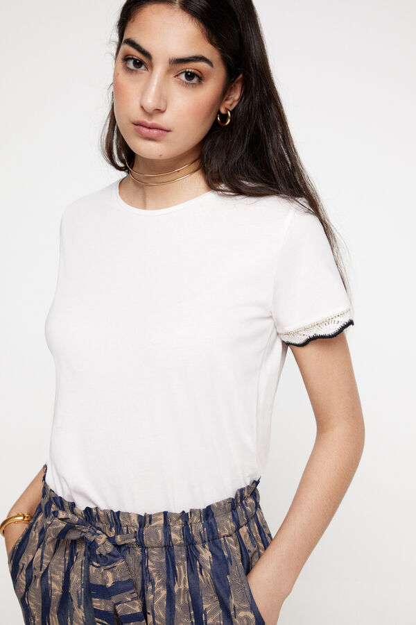 Milano Playera fornitura crochet manga Marfil