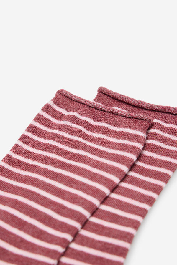 Fifty Outlet Calcetines de rayas. Granate