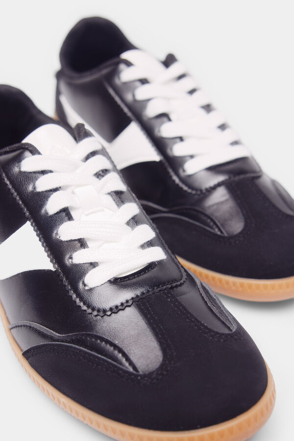 Springfield Tenis contraste franja negro