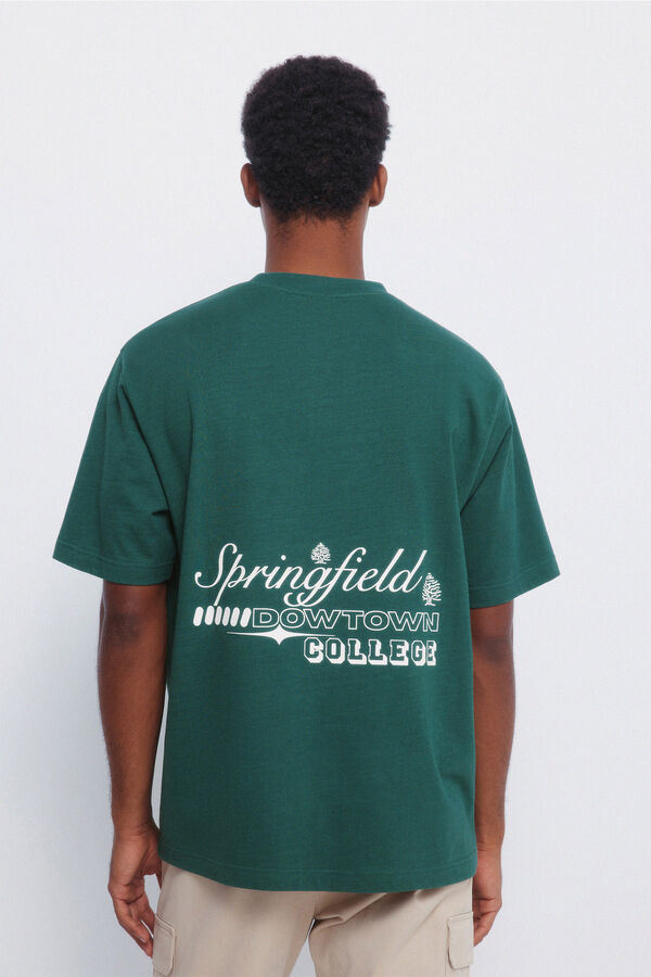 Springfield Playera con collage de Springfield verde