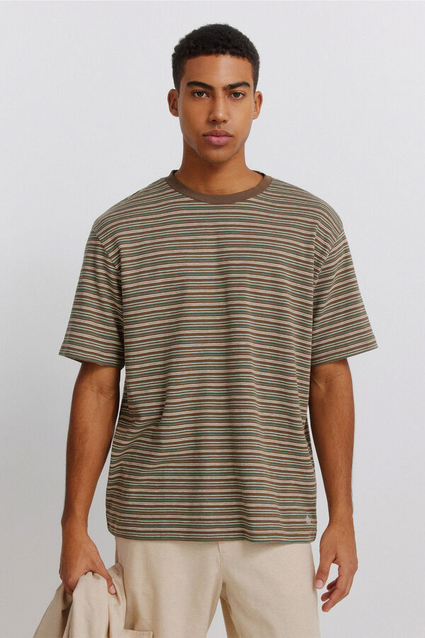 Springfield Playera con textura de rayas caf&eacute;