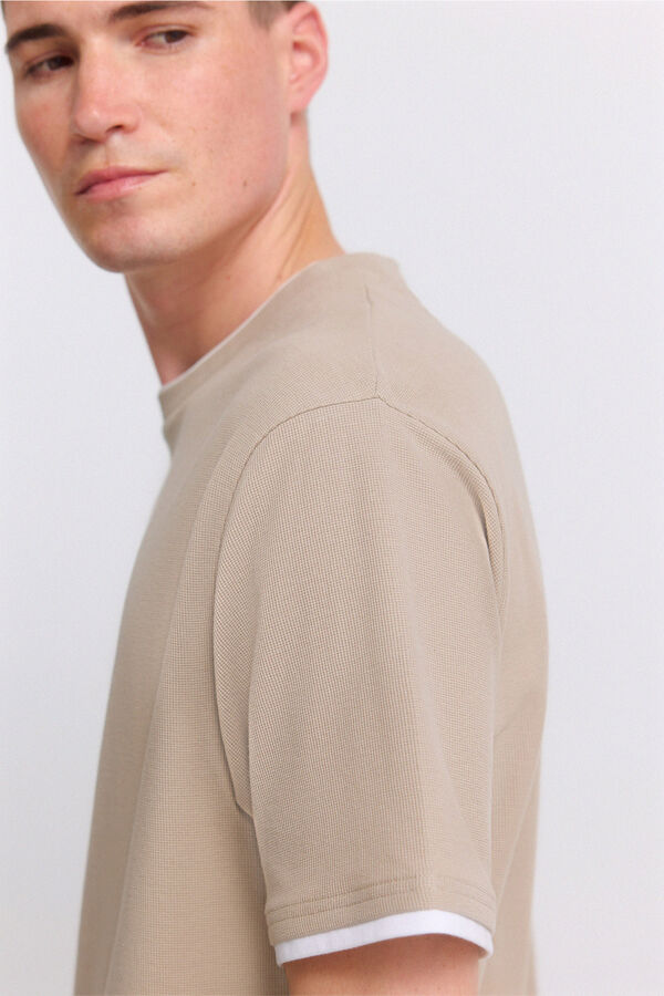 Springfield Playera de tela waffle doble caf&eacute;