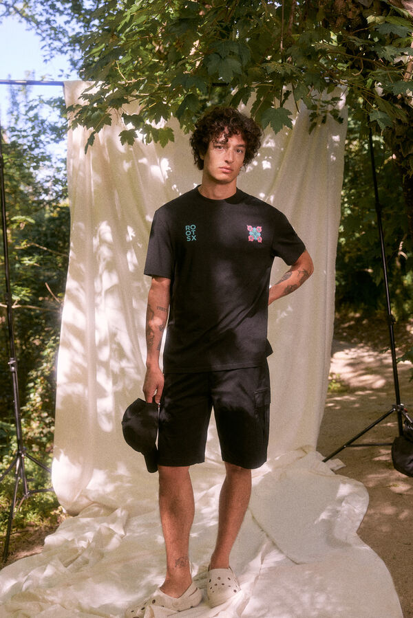 Springfield Playera flores "Roots Studio" negro