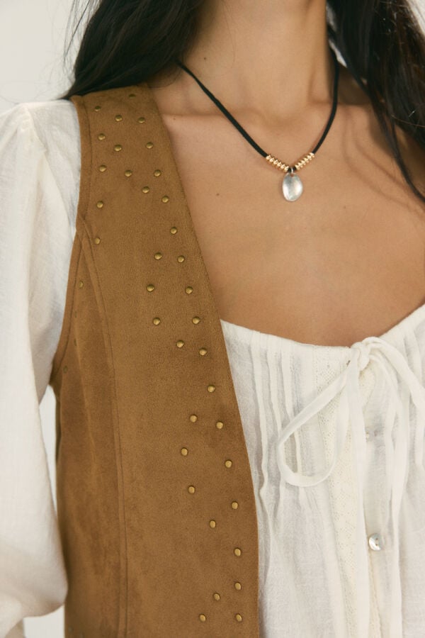 High Spirits Sienna Vest caf&eacute;