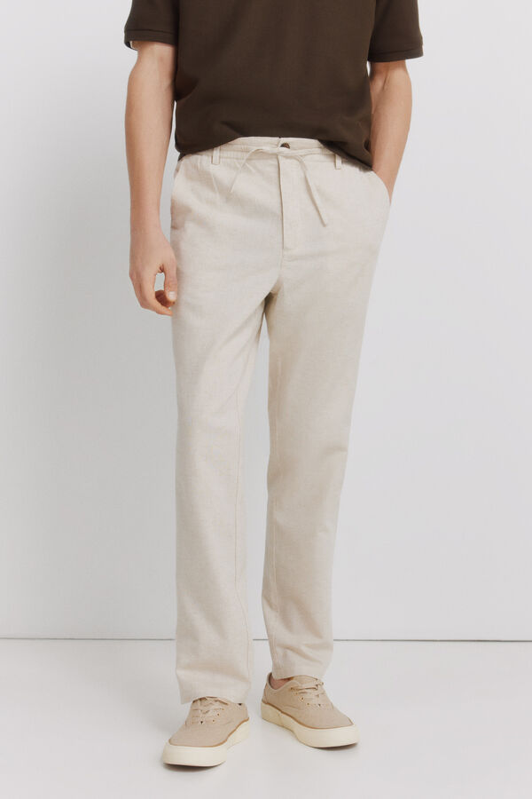 Springfield Pantal&oacute;n chino comfort fit de lino marfil