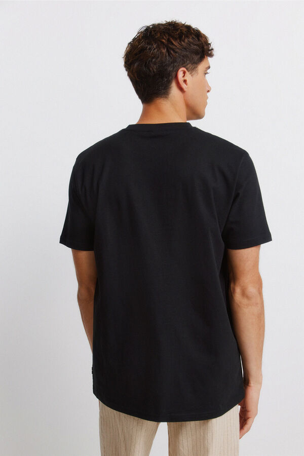 Springfield Playera logo Springfield &eacute;tnico negro
