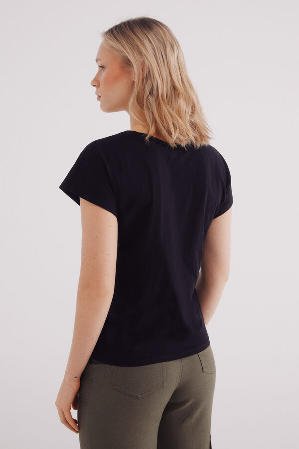 Springfield Camiseta escote pico crochet algodón negro